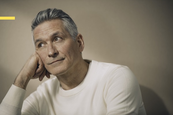 Eftertænksom mand | Lederne